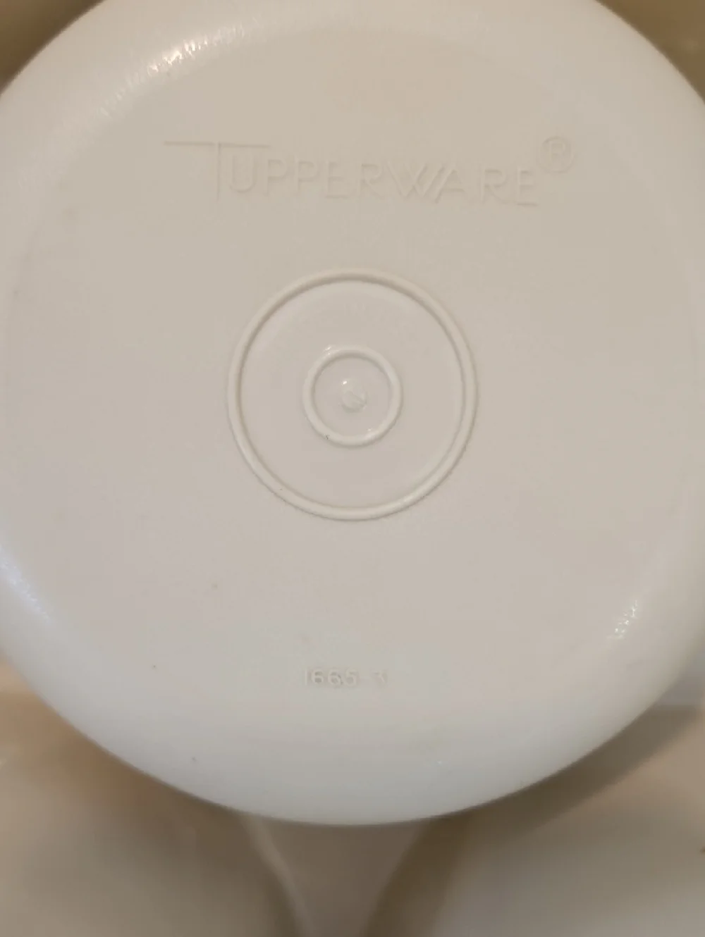 Tupperware 1665 & 1666 Vintage Vegetable Serving Container Almond